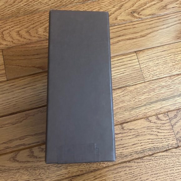 Louis Vuitton box #louisvuitton - Picture 2 of 4
